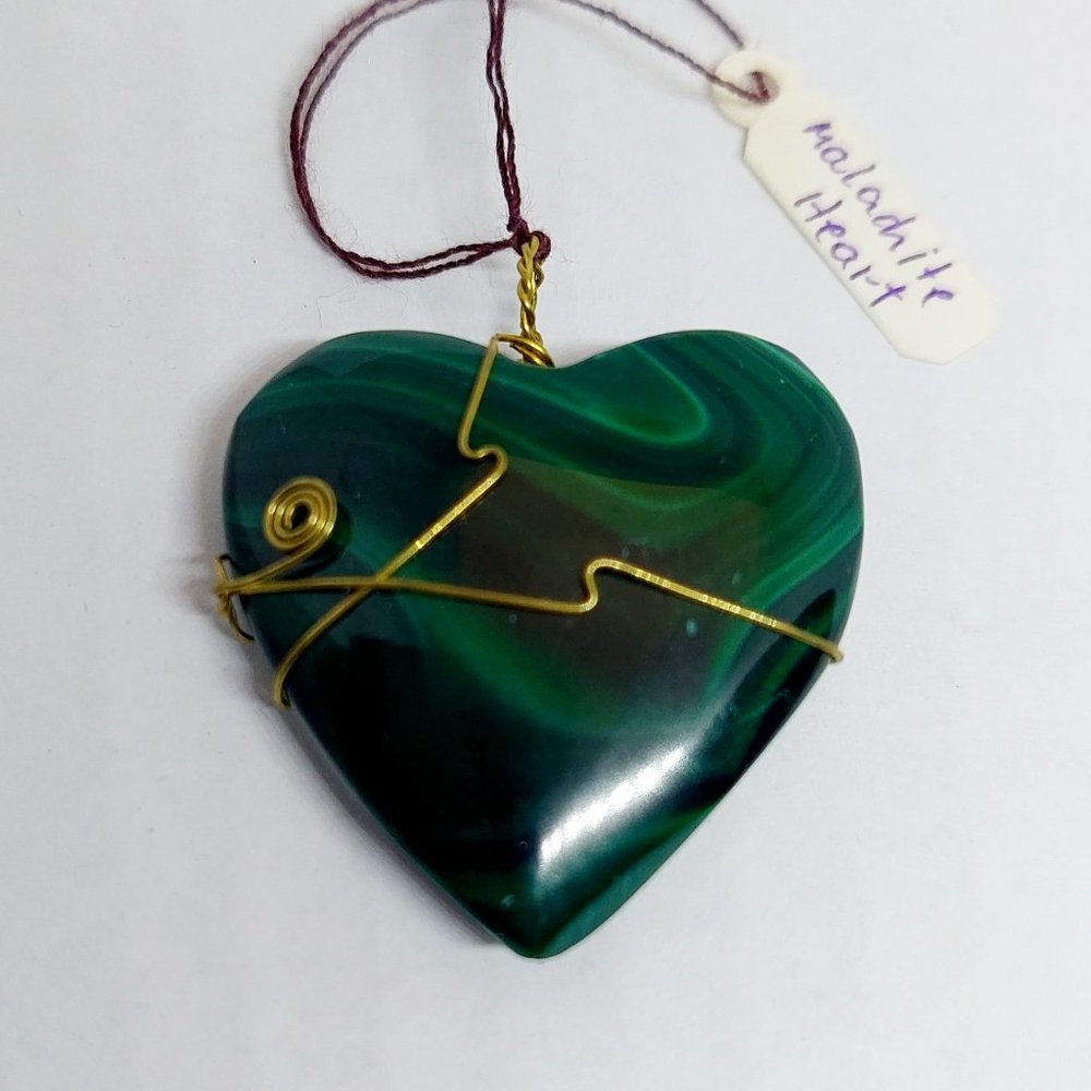 Genuine Malachite wire wraped Heart Pendant 30x30mm